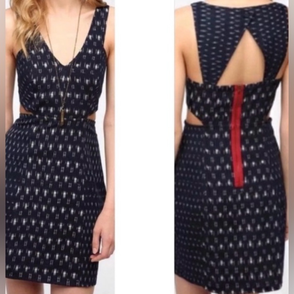 Staring at Stars Navy Ikat Dress size 6